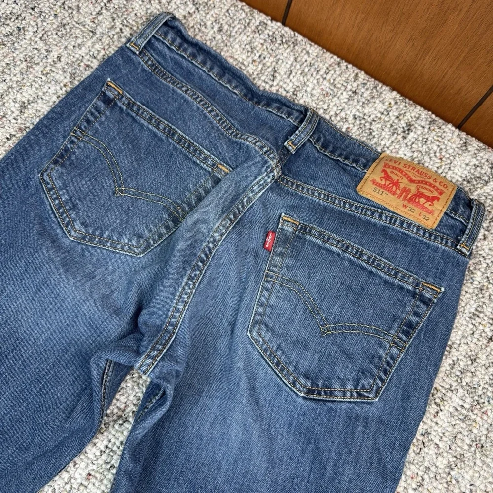 Levi's 511 Jeans Mens 32x32 Fits 31x30 Straight Leg Blue Denim Workwear